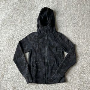 Lululemon scuba hoodie black/grey camo print size 4